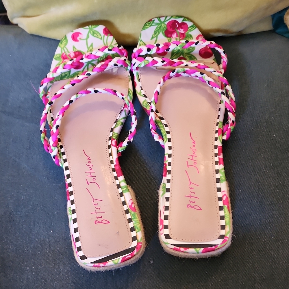 Betsey Johnson Pink Floral Braided Strap Slide Sandals